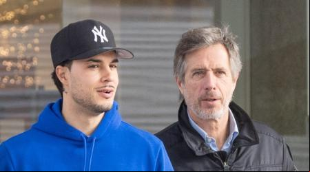 Carlo Costanzia padre no dudó en salir en apoyo de su hijo en sus momento más complicado.