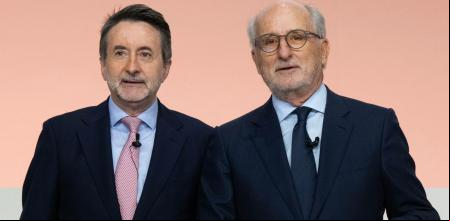 Josu Jon Imaz, consejero delegado de Repsol y Antonio Brufau, presidente de la compañía