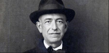Foto de Manuel de Falla sin datar.
