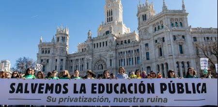 La comunidad educativa vuelve a salir a la calle