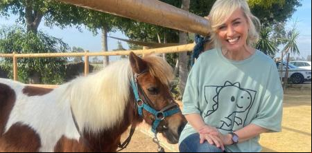Mar Vega, presentadora de televisión: “Los niños pueden aprender muchísimo de los animales, pero los adultos también debemos darles el ejemplo”