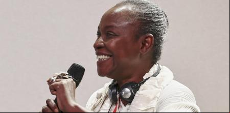 Muere Koyo Kouoh, comisaria de la próxima Bienal de Arte de Venecia