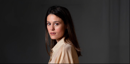 Elisabeth Larena, actriz en 'La que se avecina': “Siempre digo que en Madrid no hay mar, pero desde que tengo a mi gata Luchi, si quiero ver el Mediterráneo, solo tengo que mirarla”