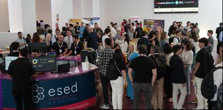Mataró reúne a los grandes referentes del emprendimiento tecnológico en el StartupMat Tech Summit 2025