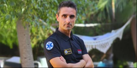 Miguel Assal, experto en primeros auxilios: “Tirarse entre 10 y 20 pedos al día es algo normal, pero que huelan fétido puede indicar que existe alguna anomalía”
