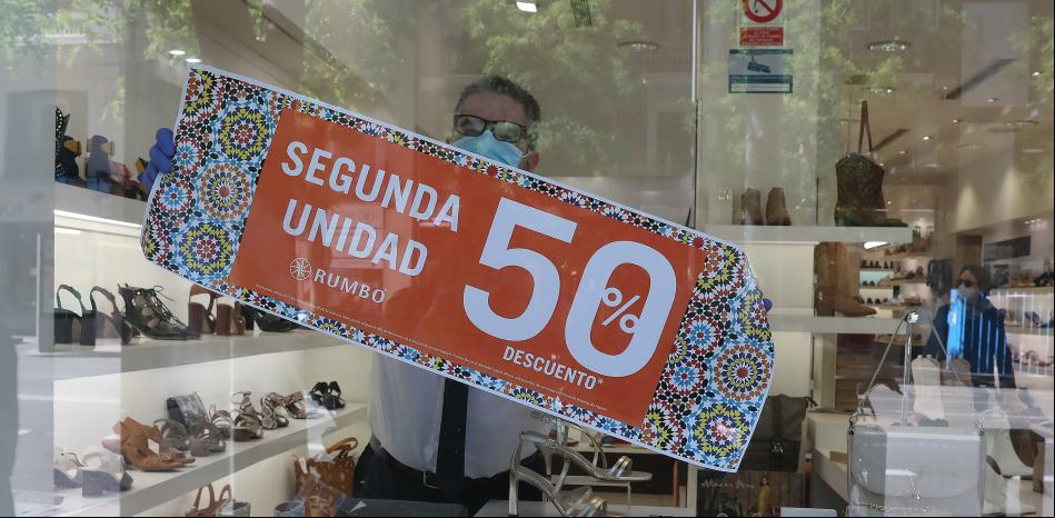 El comercio confía en que las rebajas de verano marquen el inicio del fin del ciclo covid