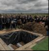 Zelenski no demana als aliats armes sinó que li financin la indústria militar