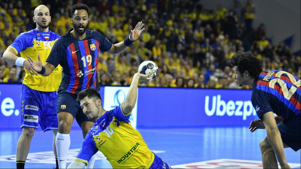El Barça cierra la fase de grupos asaltando Kielce y con récord de invictos