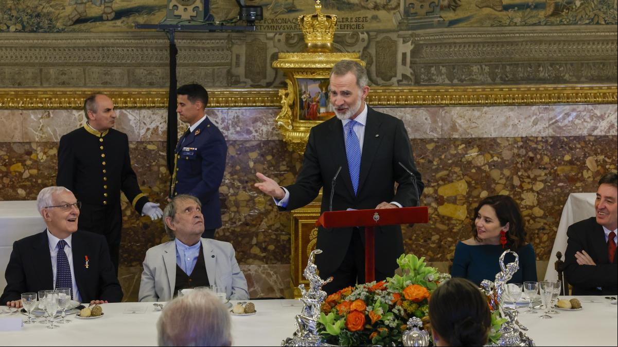 Cumbre literaria en el Palacio Real