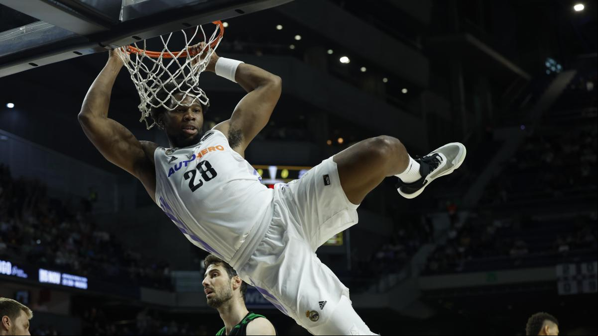 Yabusele deja el Madrid para regresar a la NBA