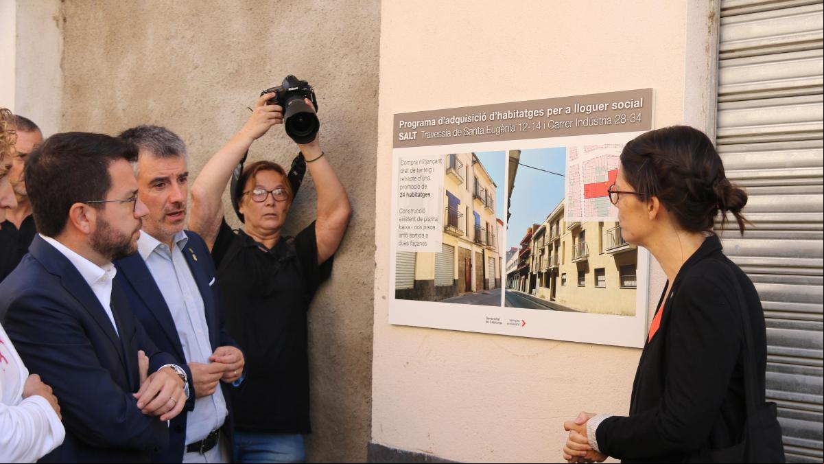 La Generalitat compra 385 pisos vacíos de grandes tenedores para destinarlos a alquiler social