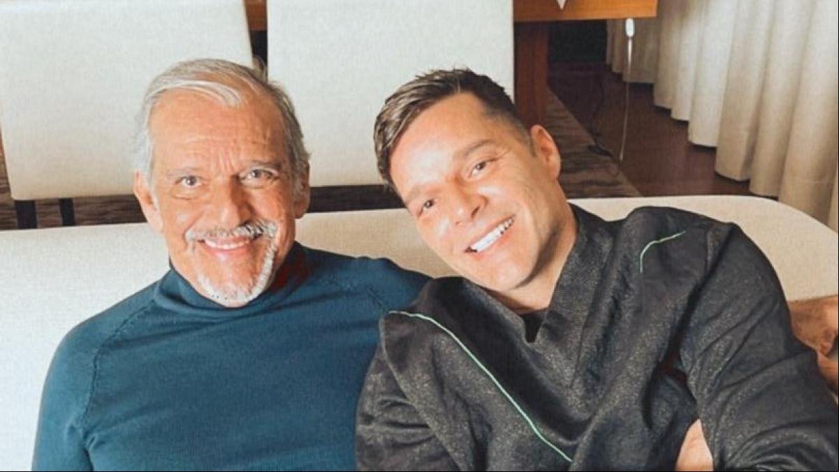 Ricky Martin revela que su padre le animó a decir al mundo que era homosexual