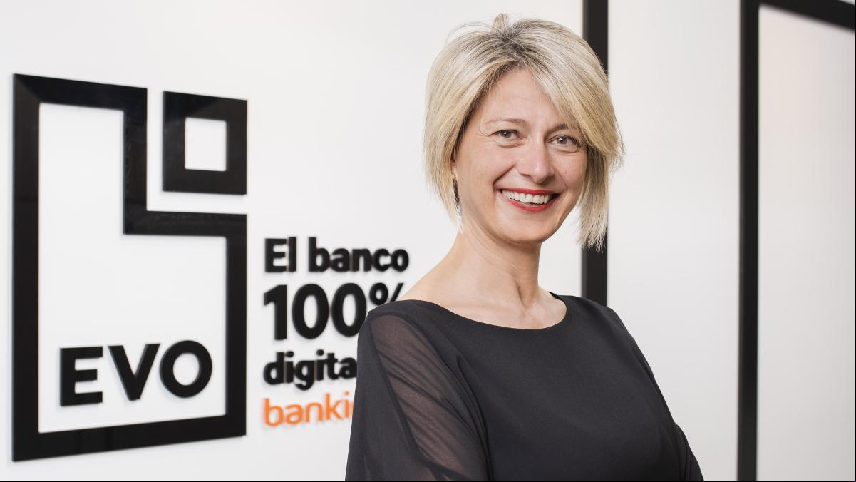 “Nacimos como el banco de los Erasmus y crecimos como el de los viajeros”