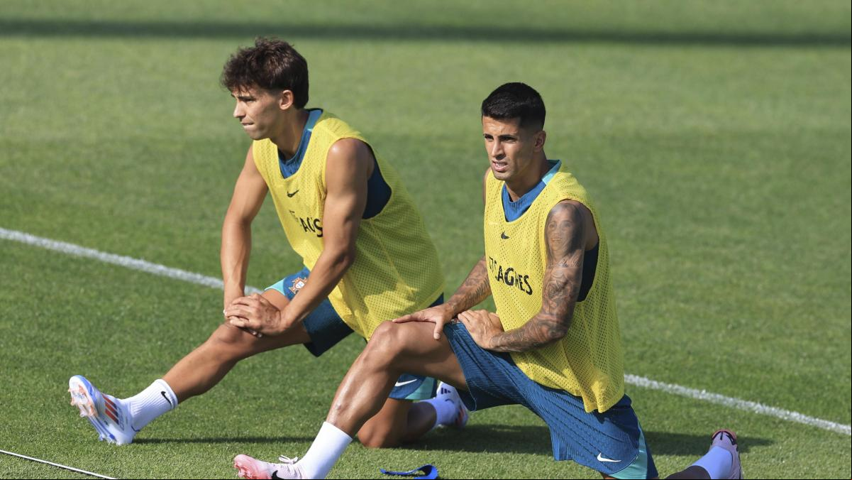 El Barça afronta la prioridad Mendes