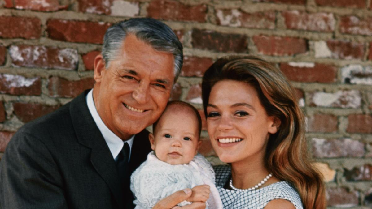 Cary Grant, el actor que abandonó la carrera para cuidar a su hija