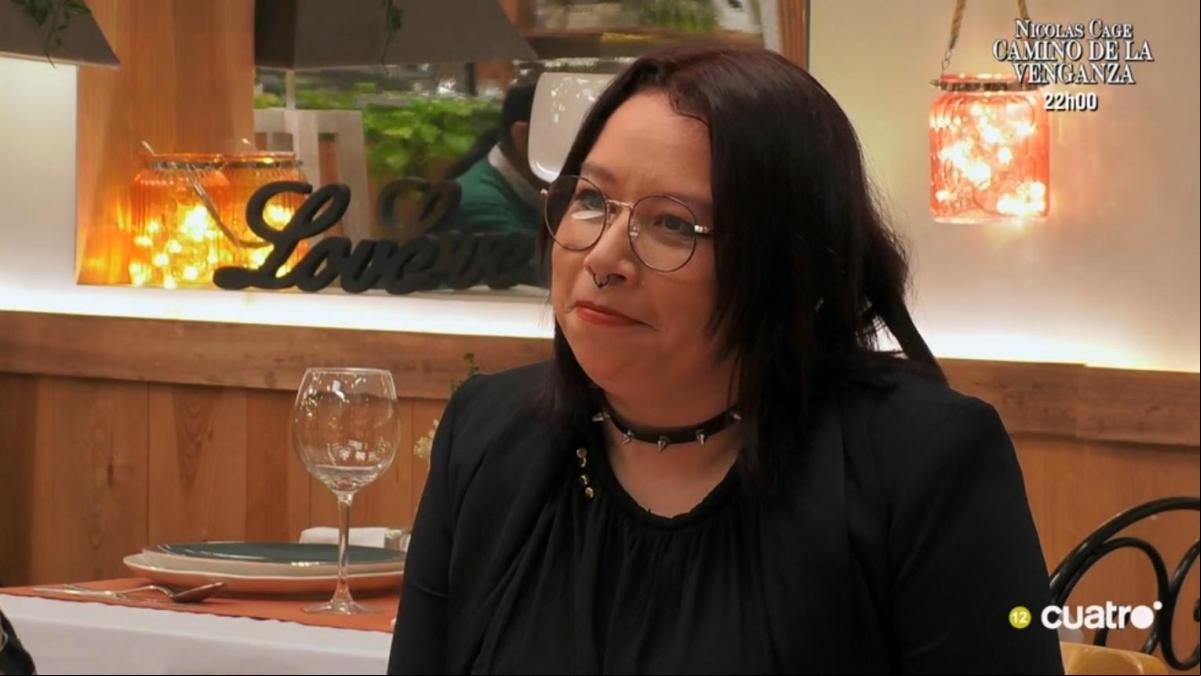 Una soltera de First Dates espanta a su cita con su rutina de noche: No somos compatibles