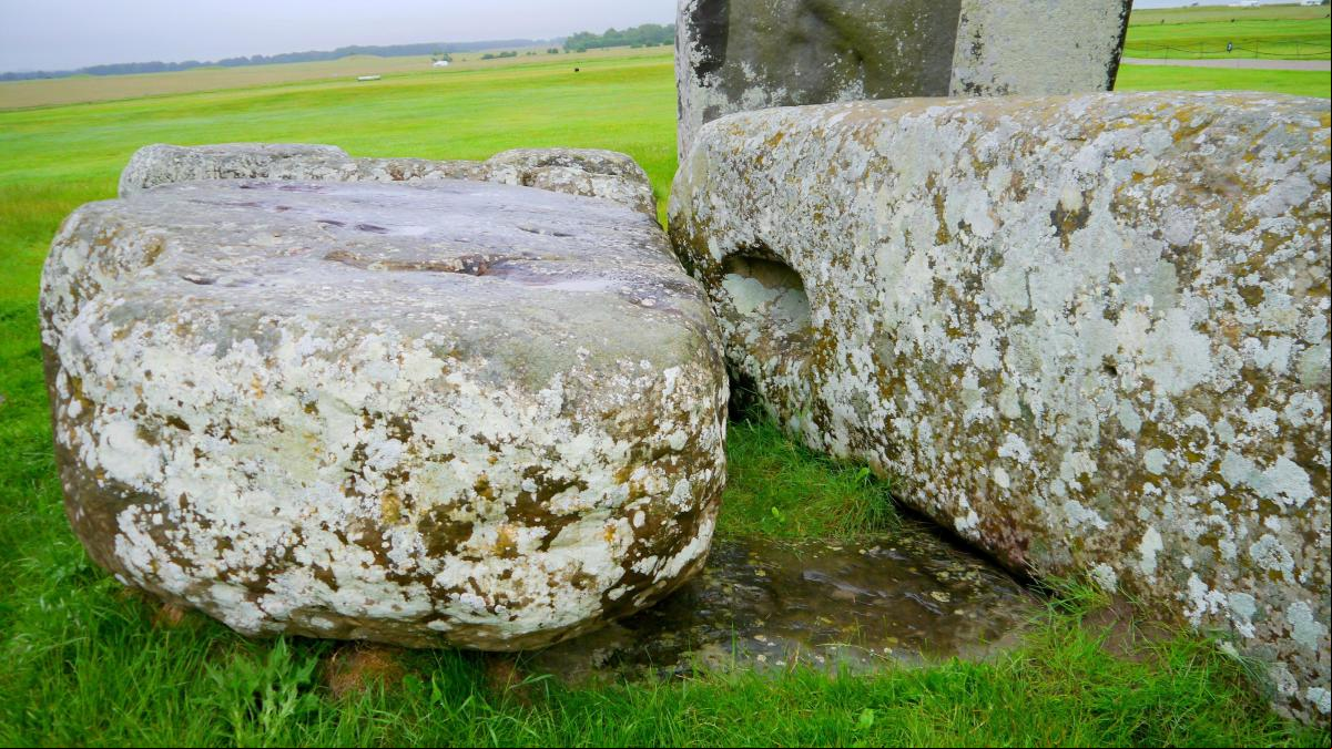 La Piedra del Altar del Stonehenge viene del norte de Escocia