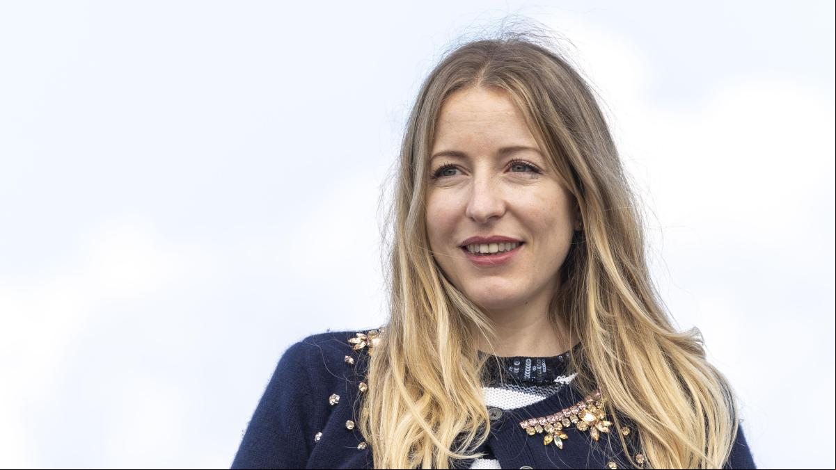 Pilar Palomero apunta a la Concha de Oro con Los destellos: “Tenemos una relación muy ortopédica con la muerte”