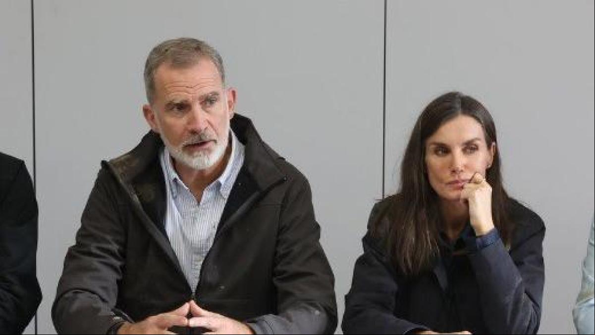 Los Reyes vuelven a la zona cero de las riadas con visitas a Chiva, Utiel y Letur