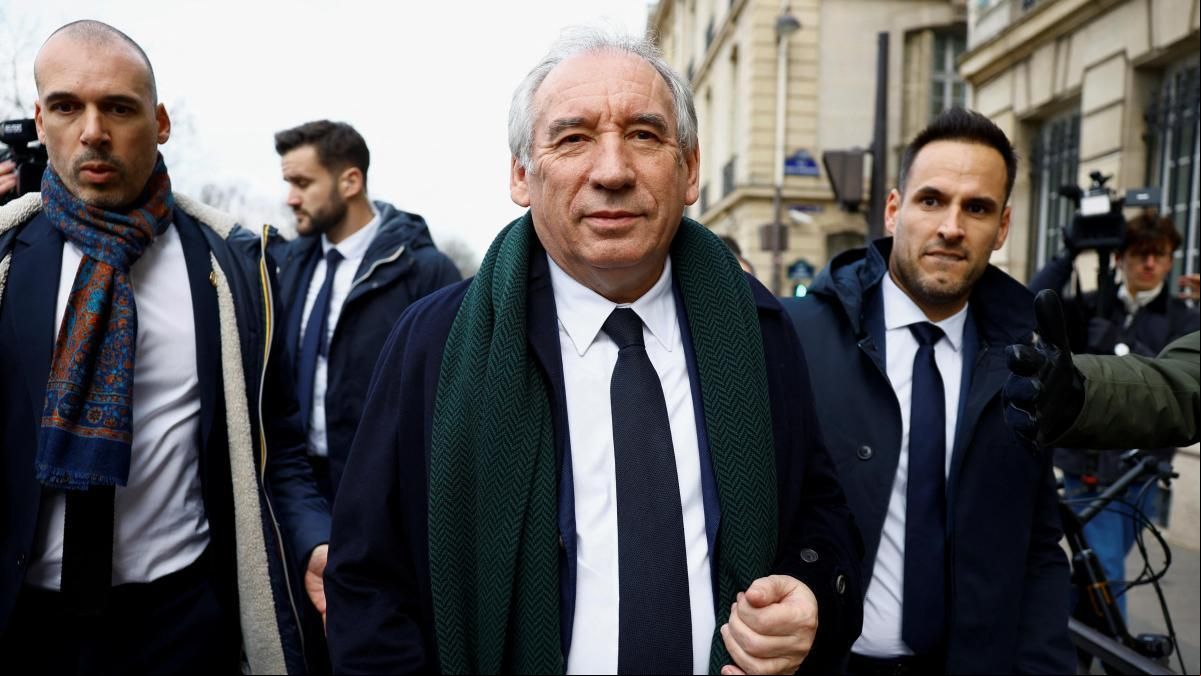 François Bayrou: entre la política y la cría de caballos