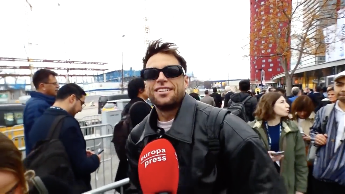 Montoya se entretiene en el Mobile World Congress sin todavía confirmar su participación en Supervivientes 2025