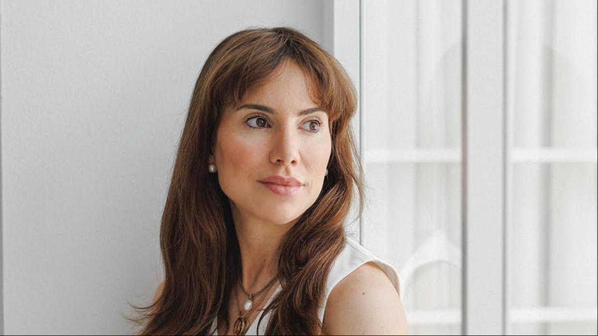 Isabel Viña, médico y divulgadora: “Beber agua embotellada genera microplásticos en tus placas y en un futuro tiene mayor riesgo de infarto”