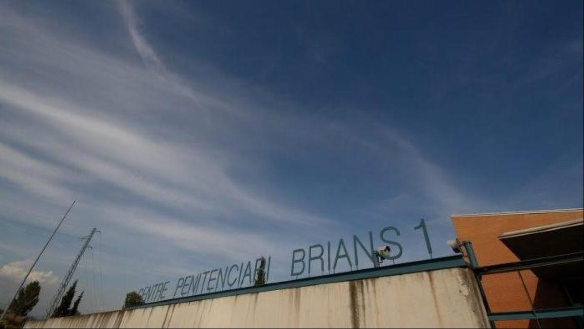 El Govern destituye al director de la cárcel de Brians 1
