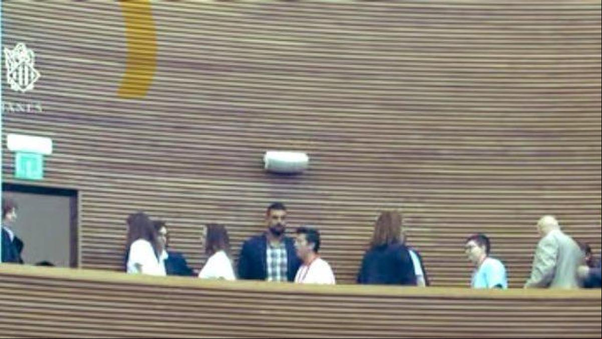El PSPV pide expedientar a un asesor de Massó por expulsar a entidades LGTBI de las Corts