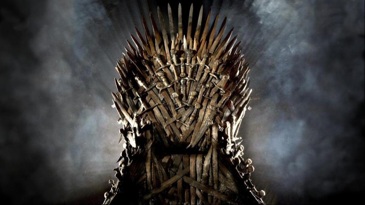 El Trono de Hierro de ‘Juego de Tronos’ se vende por 1,49 millones de dólares en una subasta histórica
