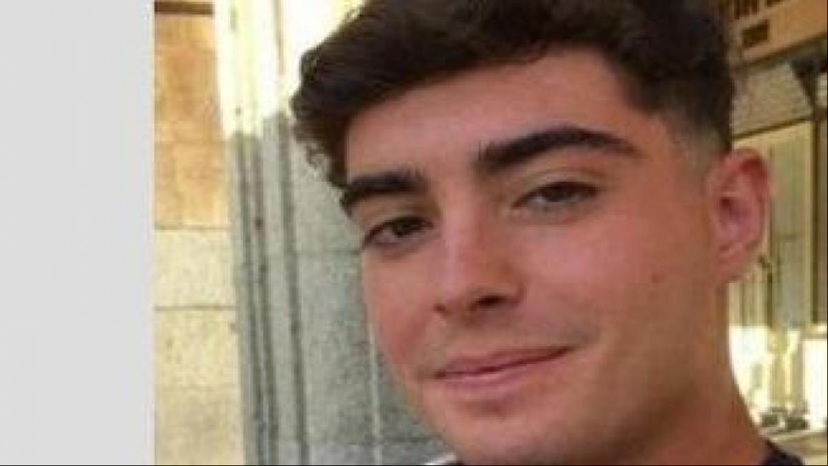 La policía cree que el joven desaparecido en Badajoz sufrió una agresión tras hallar sangre en su móvil