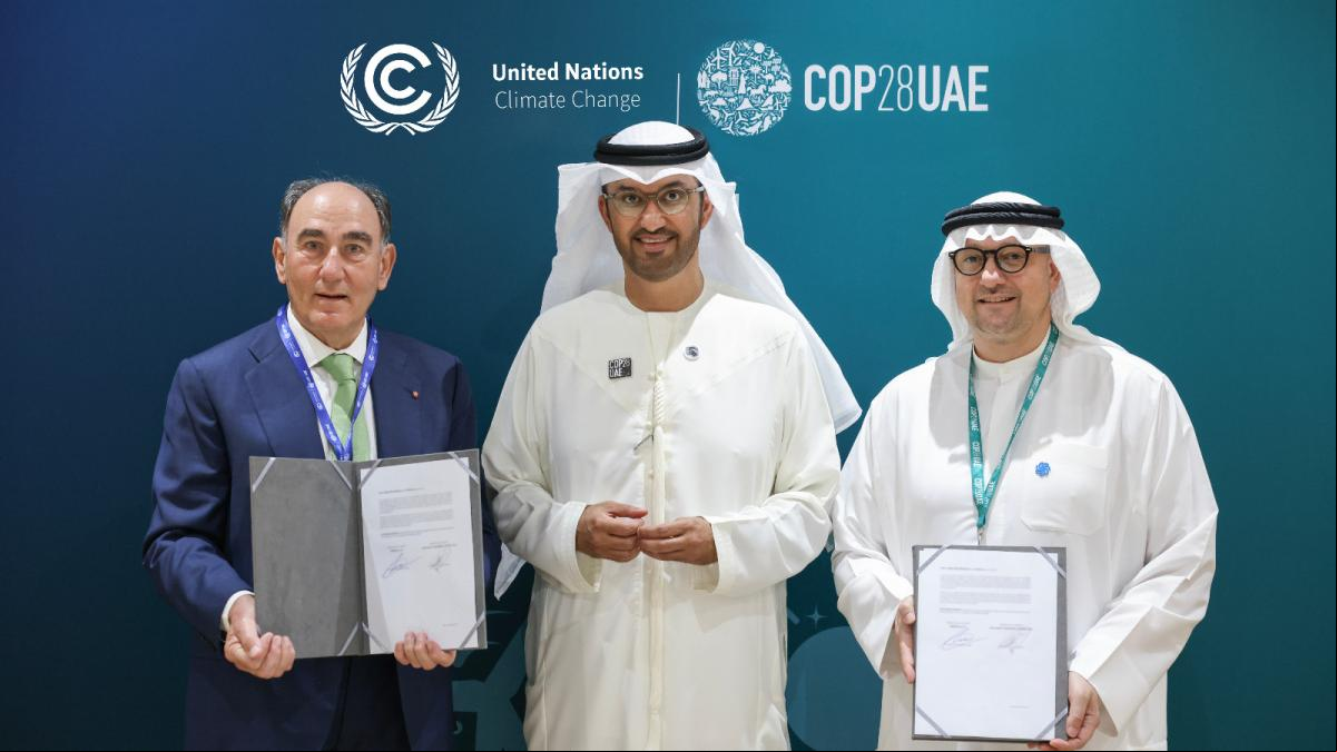 Iberdrola invertirá junto a la emiratí Masdar 15.000 millones en hidrógeno y eólica marina