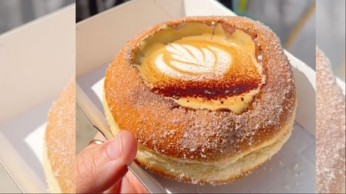 Una cafetería enseña su presentación de café con un donut y todo el mundo dice lo mismo: Adiós a mi camiseta blanca