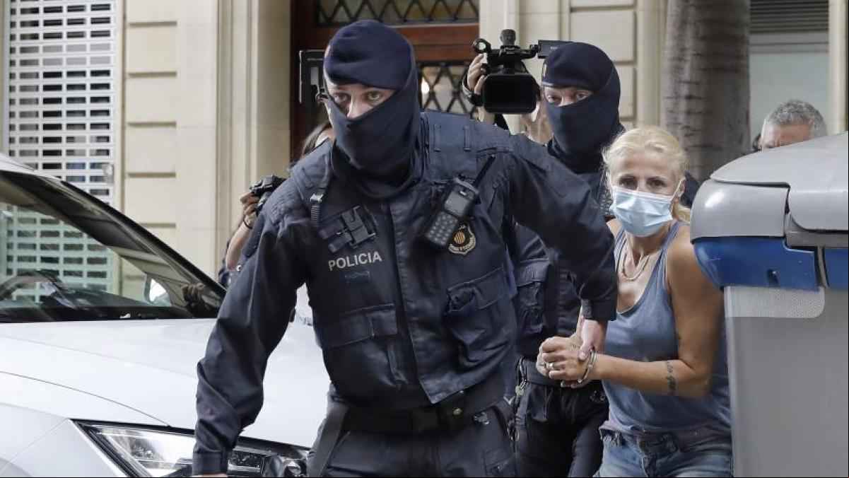 Desmantelado un clan familiar que importaba y vendía al detalle cocaína en pisos de Barcelona
