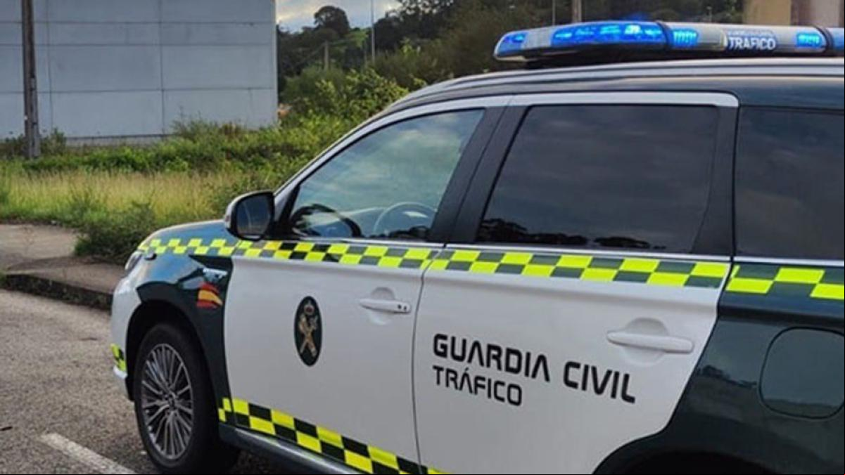 El problema de la Guardia Civil de Tráfico con Whatsapp y otras redes sociales: Hemos pasado de controlar a ser controlados”