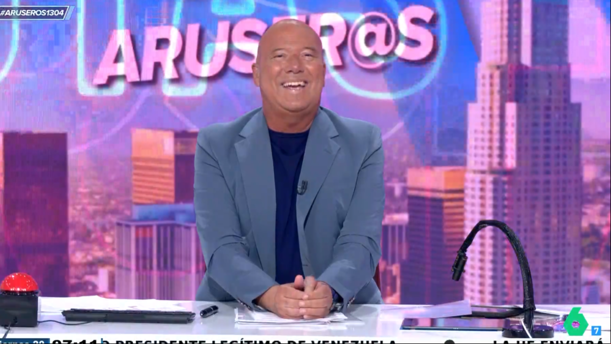 Alfonso Arús solo necesita esta frase para sentenciar a Isabel Pantoja tras perder los papeles con la prensa