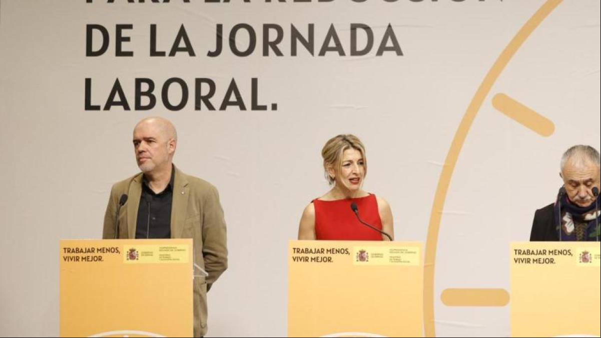Trabajo y sindicatos firman el acuerdo para reducir la jornada a 37,5 horas en el 2025