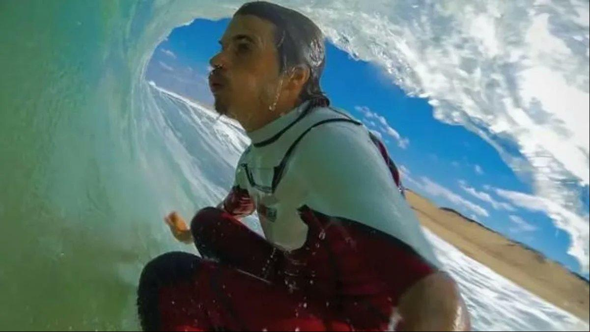 Muere el surfista vasco Hugues Oyarzabal a los 40 años
