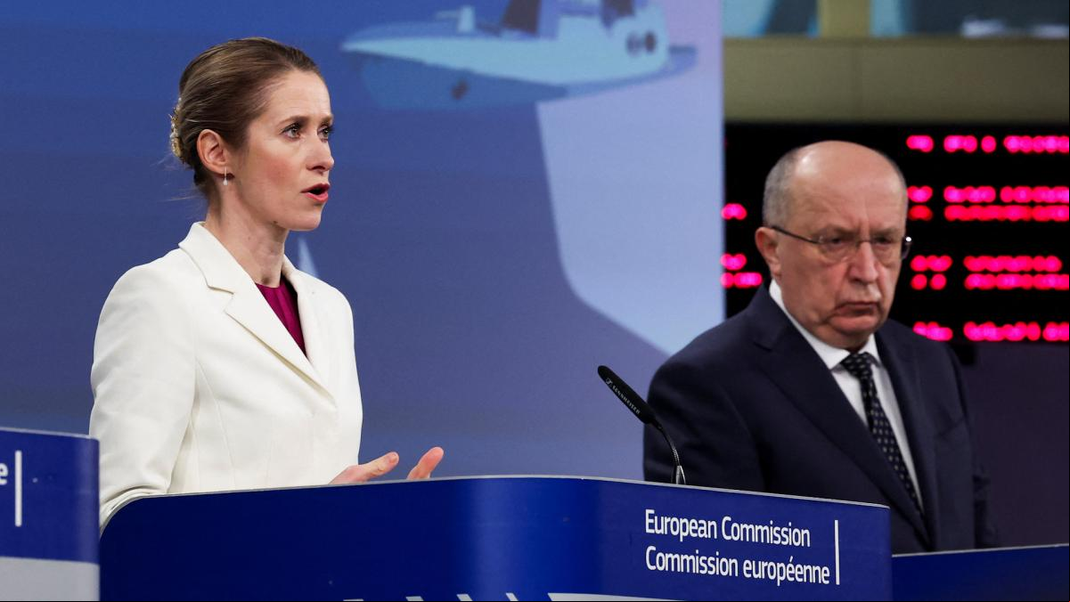 La UE favorece a la industria militar europea para superar la dependencia de las armas de EE.UU.