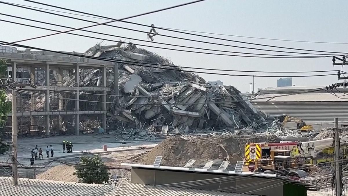 El terremoto deja 200 muertos en Birmania y 9 en Bangkok, con más de cien desaparecidos