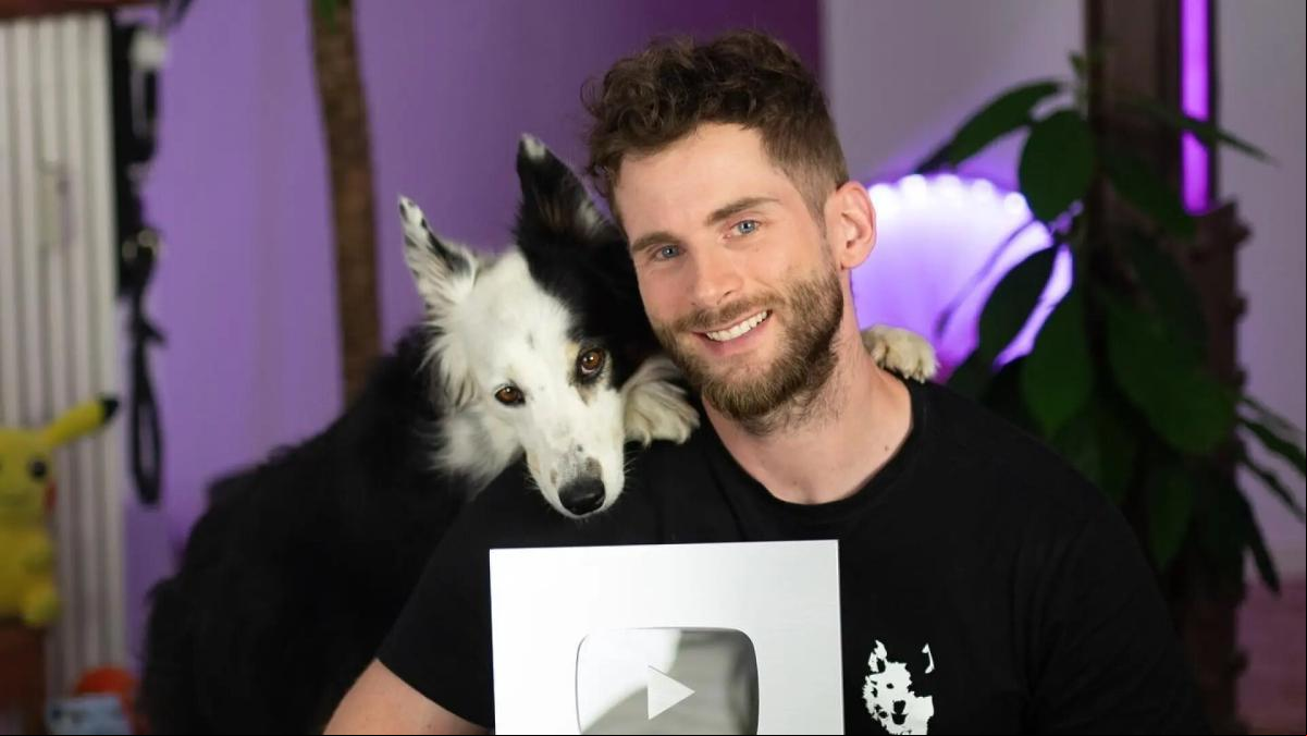 Ninja Skadi, experto canino, respecto al trato de los perros por las aerolíneas: “¿Cuándo vais a dejar de tratar a los perros como maletas?”