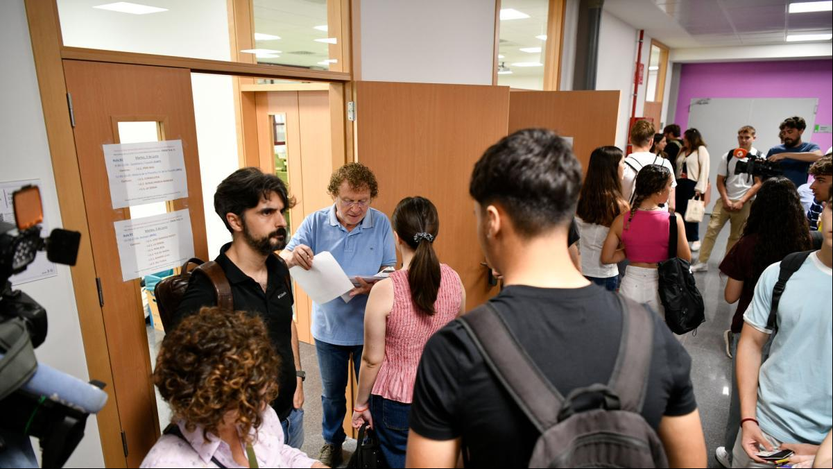 La polémica sobre el libro de José Bretón entra en la PAU de la Comunidad Valenciana La polémica sobre el libro de José Bretón entra en la PAU de la Comunidad Valenciana