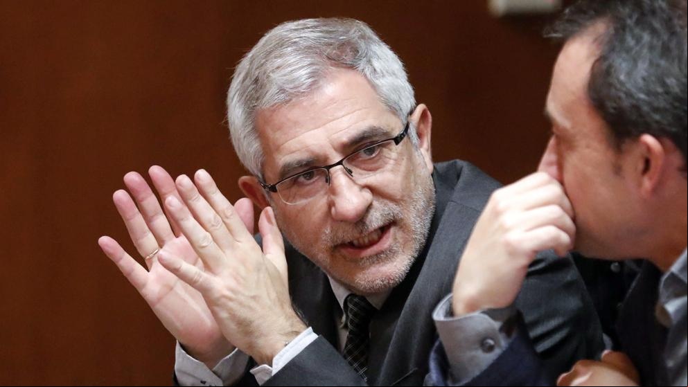 Dimite Gaspar Llamazares de sus cargos en IU por lo que considera “una campaña de linchamiento”