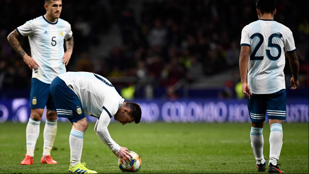 Messi, baja para el próximo partido por problemas físicos