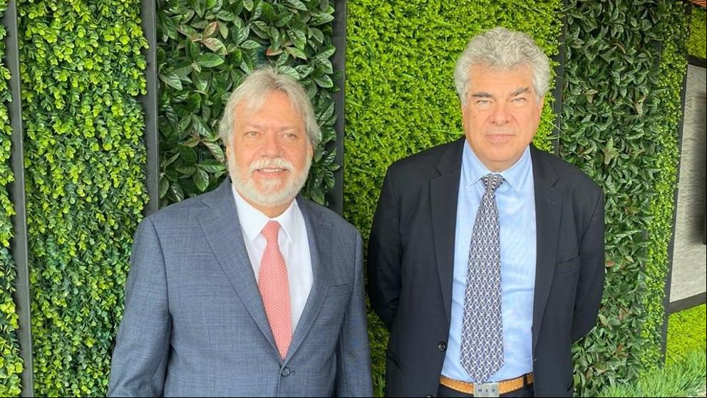 La familia mexicana Amodio compra el 16% de OHL al Grupo Villar Mir y se convierte en accionista de referencia